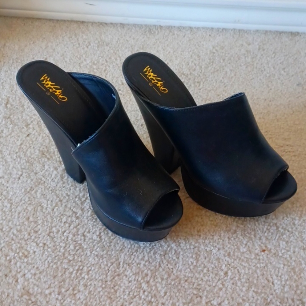 Black shoes